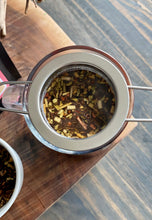 Load image into Gallery viewer, dirty chai, ronin chai, coffee, tea, organic, smart owl coffee, infused coffee, vitamin coffee, theanine, caffeine, coffee alternative