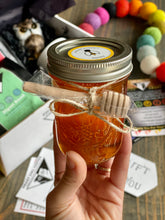 Load image into Gallery viewer, ACCESSORY- RAW HONEY from Graun Bee Farm
